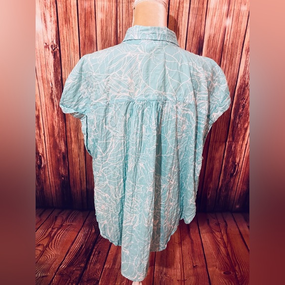 Women’s 0X Blouse ANA Button Down Short Sleeves Floral Crushed Texture Soft - Picture 7 of 11